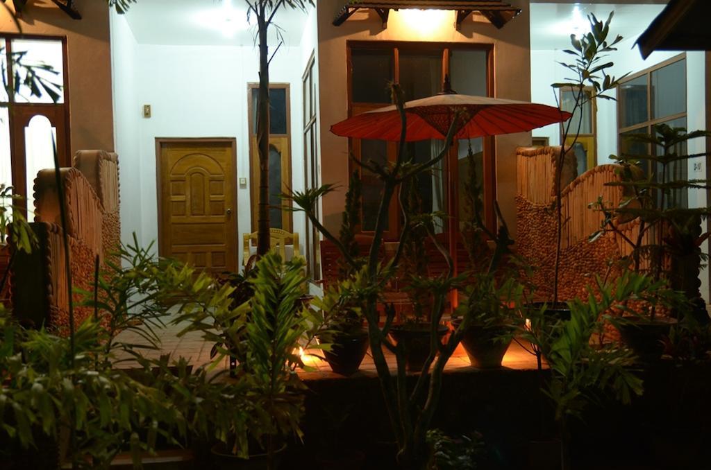 Mingalar Inn Inle Lake Luaran gambar