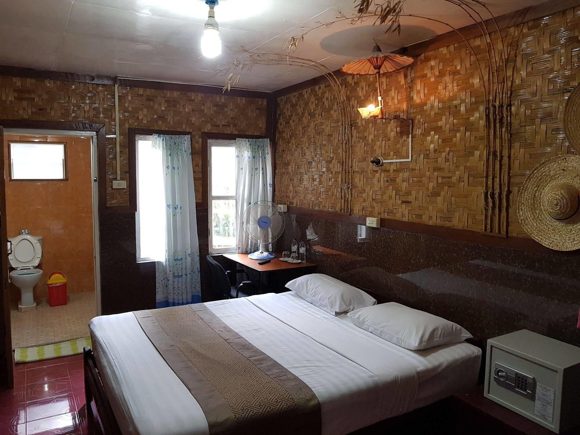 Mingalar Inn Inle Lake Luaran gambar